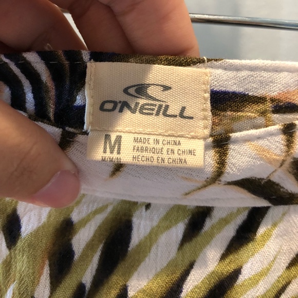 Floor length tropical O’Neill skirt - Picture 4 of 6